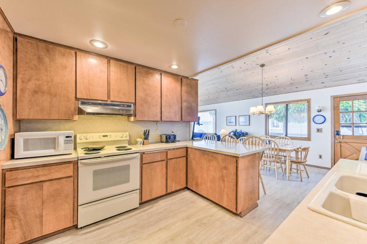 Beachfront Whidbey Island Home And Apartment! Langley Eksteriør billede